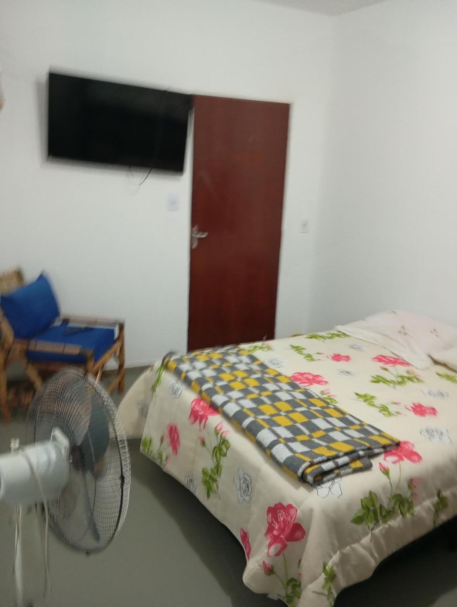 Hostel Brasil Gru กัวรูยุส ภายนอก รูปภาพ